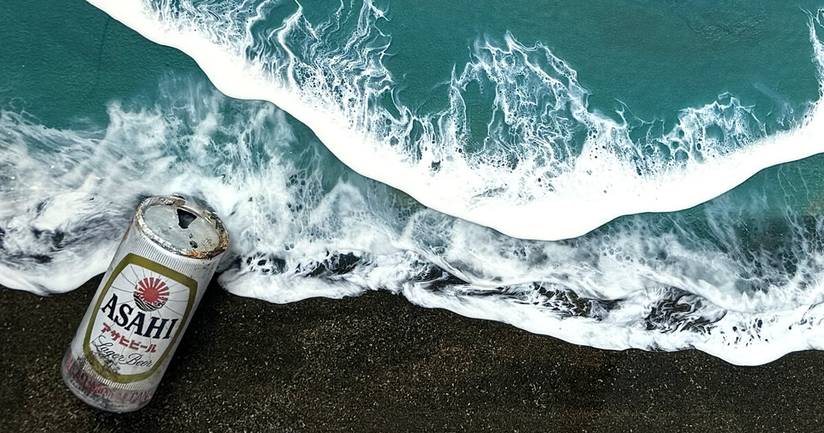 山田勇魚Yamada Isana「Beach combing」